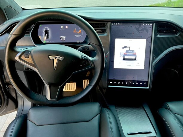 Tesla Model X, 2019 г.
