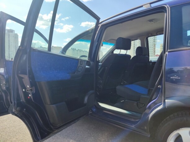 Opel Zafira A, 7 мест, 1999 г.