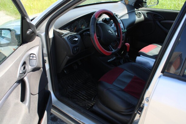 Ford Focus I · Рестайлинг, 2004 г.