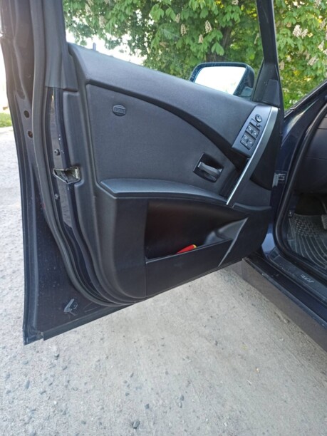 BMW 5 серия E60, E61, 2005 г.