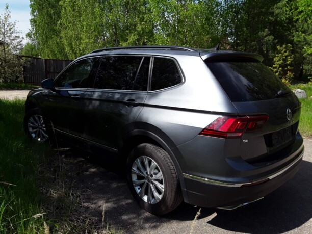Volkswagen Tiguan II, 7 мест, 2018 г.