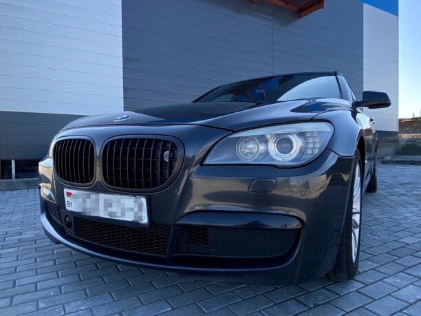 BMW 7 серия F01, F04, 2010 г.