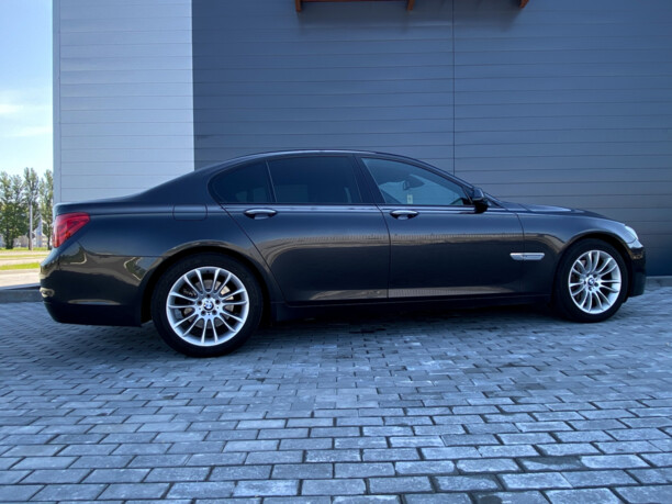 BMW 7 серия F01, F04, 2010 г.