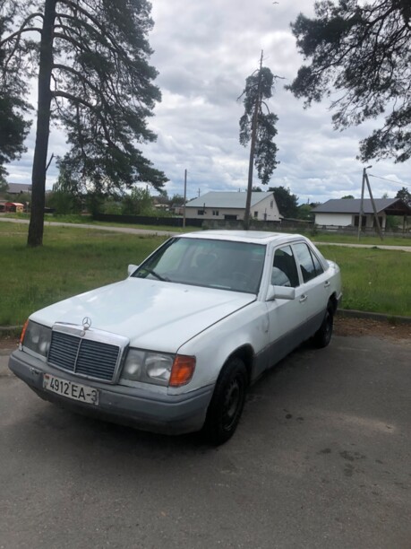 Mercedes-Benz E-Класс W124, S124, C124, A124, 1988 г.