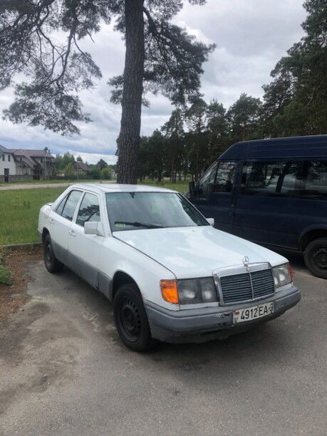 Mercedes-Benz E-Класс W124, S124, C124, A124, 1988 г.