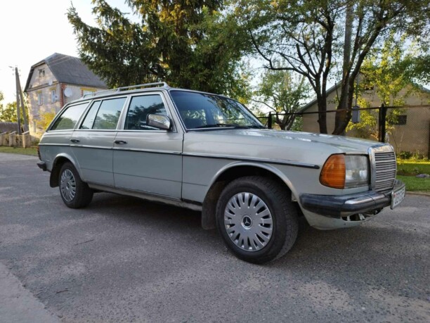 Mercedes-Benz E-Класс W123, 1983 г.