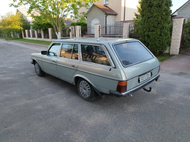 Mercedes-Benz E-Класс W123, 1983 г.