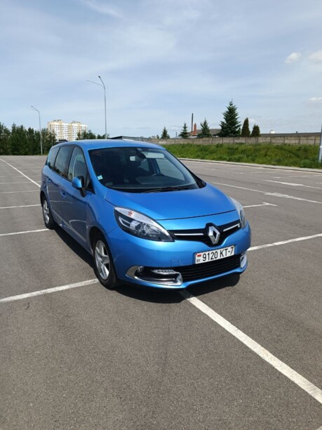Renault Grand Scenic III · 2-й рестайлинг, 7 мест, 2015 г.