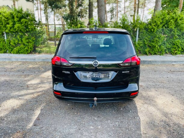 Opel Zafira C, 7 мест, 2015 г.