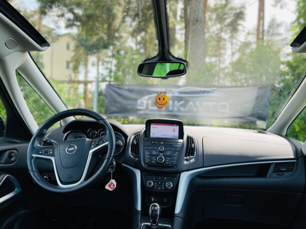 Opel Zafira C, 7 мест, 2015 г.