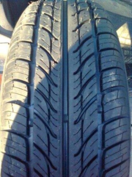Легковые шины Kormoran Road 185/70 R14 4 шт.