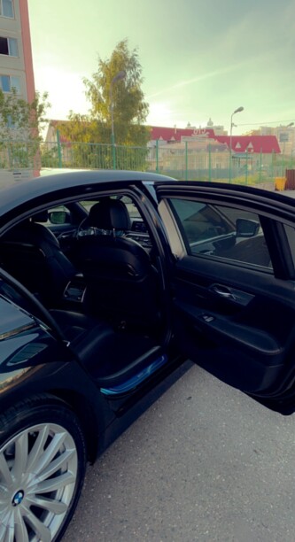 BMW 7 серия G12 (Long), 2017 г.