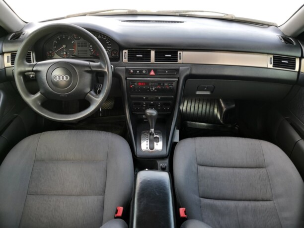 Audi A6 C5, 1997 г.