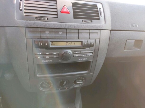 Skoda Fabia 6Y · Рестайлинг, 2002 г.