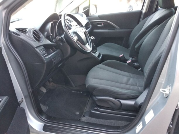 Mazda 5 II, 7 мест, 2012 г.