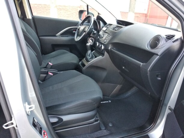 Mazda 5 II, 7 мест, 2012 г.