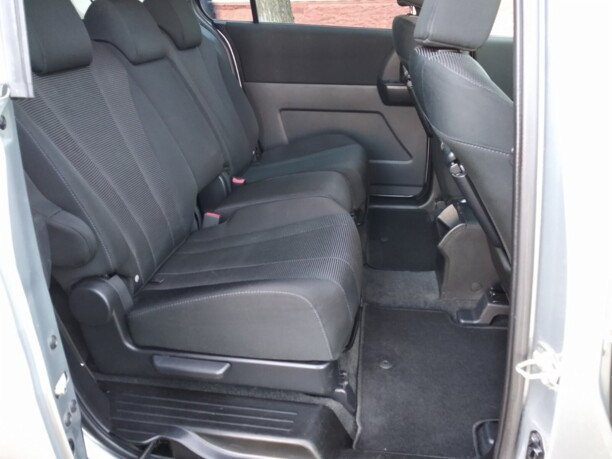 Mazda 5 II, 7 мест, 2012 г.