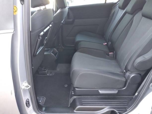 Mazda 5 II, 7 мест, 2012 г.