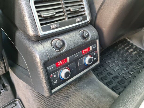 Audi Q7 4L, 7 мест, 2008 г.