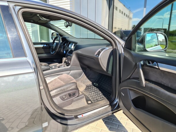 Audi Q7 4L, 7 мест, 2008 г.