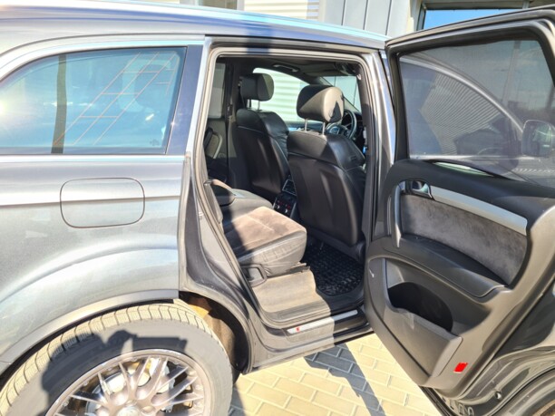 Audi Q7 4L, 7 мест, 2008 г.