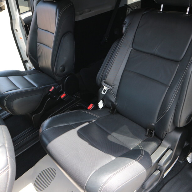 Toyota Sienna III (XL30) · Рестайлинг, 7 мест, 2017 г.