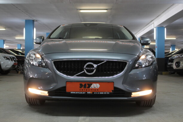 Volvo V40 II · Рестайлинг, 2017 г.
