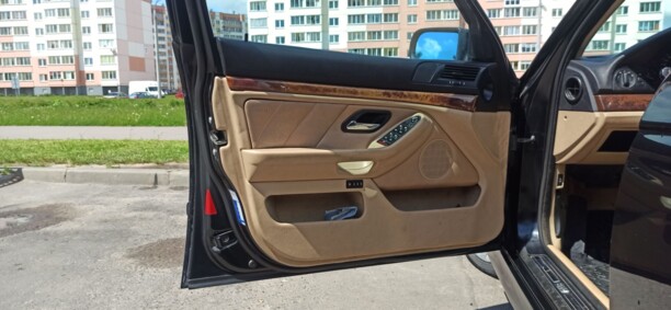 BMW 5 серия E39, 2003 г.