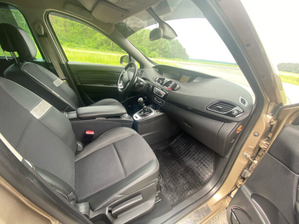 Renault Grand Scenic III · 2-й рестайлинг, 2013 г.