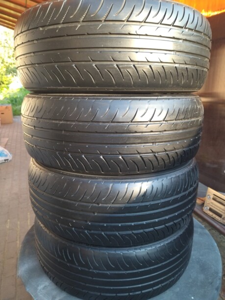 Легковые шины Kumho Ecsta SPT 215/60 R16 4 шт.