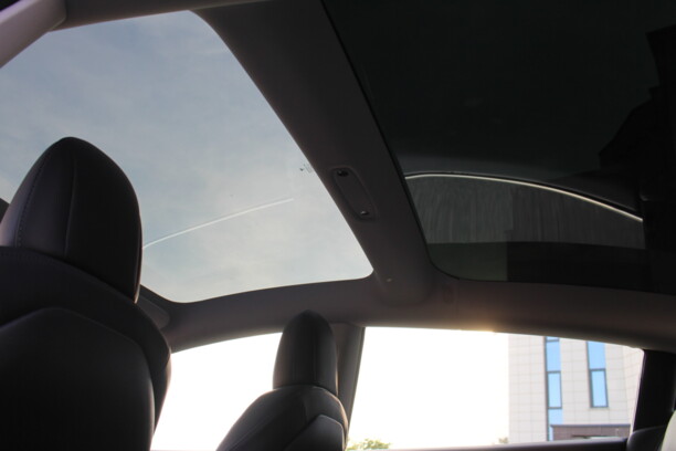 Tesla Model 3, 2019 г.