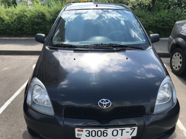 Toyota Yaris I (P1), 2002 г.