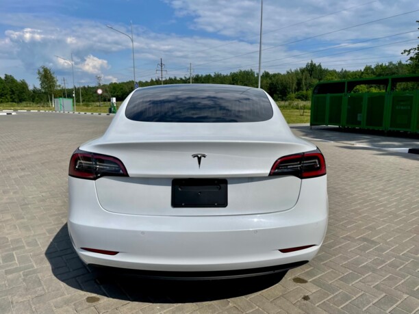 Tesla Model 3, 2020 г.