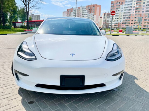 Tesla Model 3, 2020 г.