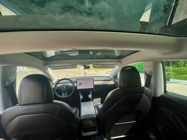 Tesla Model 3, 2020 г.