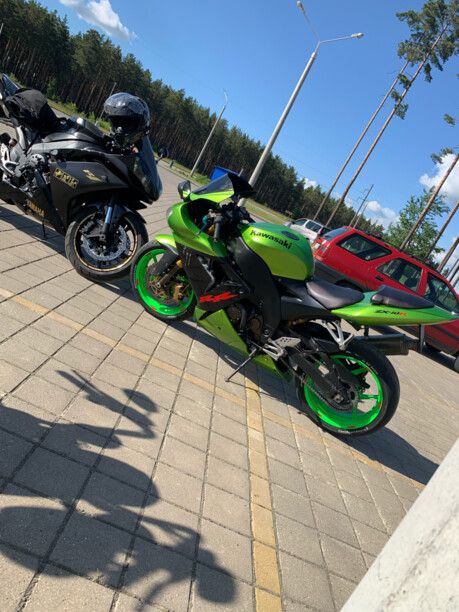 Kawasaki ZXR 10, 2004 г.