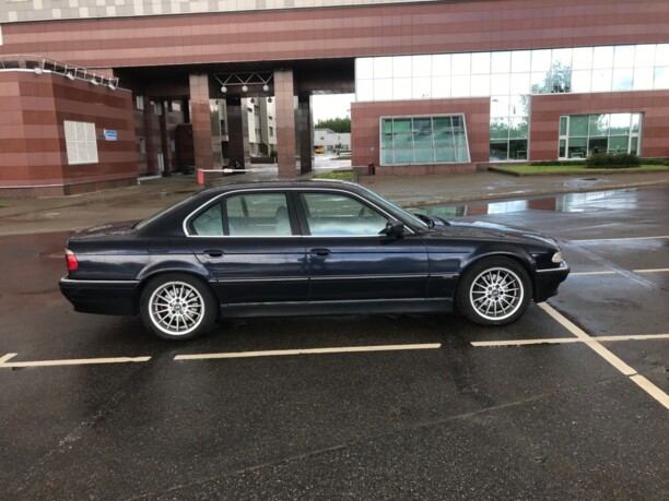 BMW 7 серия E38, 2000 г.