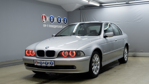 BMW 5 серия E39, 2001 г.