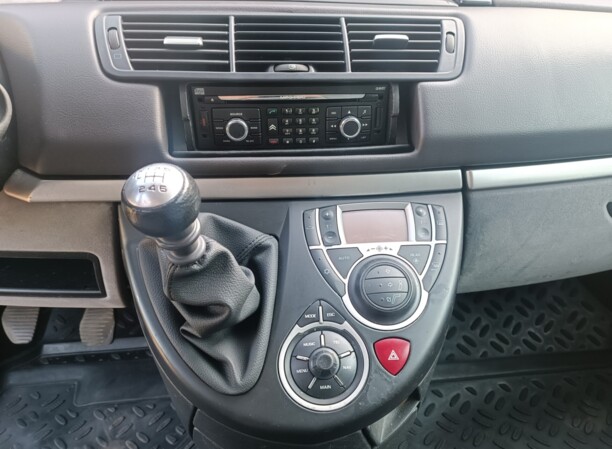 Peugeot 807 I · Рестайлинг, 7 мест, 2008 г.