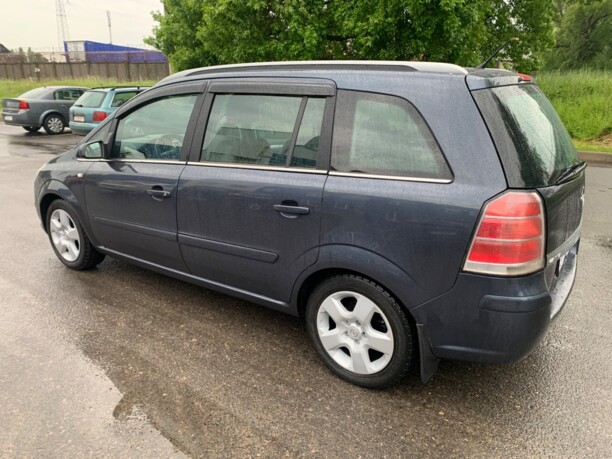 Opel Zafira B, 7 мест, 2006 г.