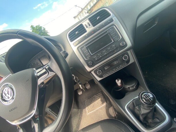 Volkswagen Polo Sedan I · Рестайлинг, 2015 г.