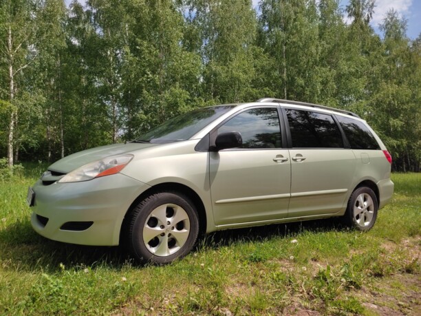 Toyota Sienna II (XL20) · Рестайлинг, 7 мест, 2005 г.