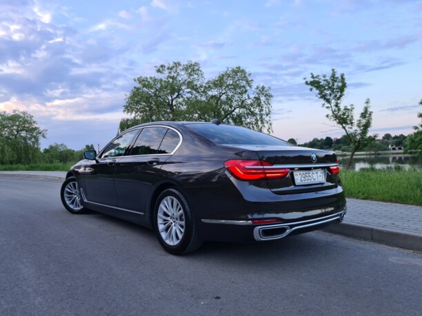BMW 7 серия G11, 2016 г.