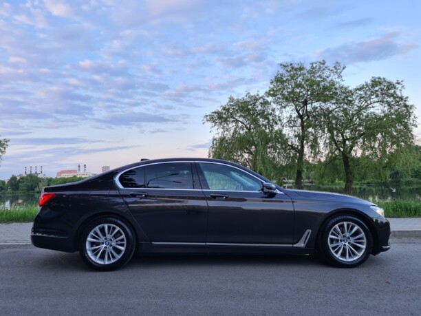 BMW 7 серия G11, 2016 г.