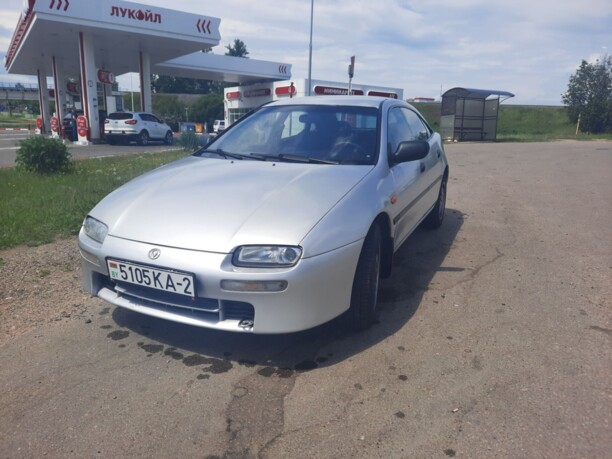 Mazda 323F, 1998 г.