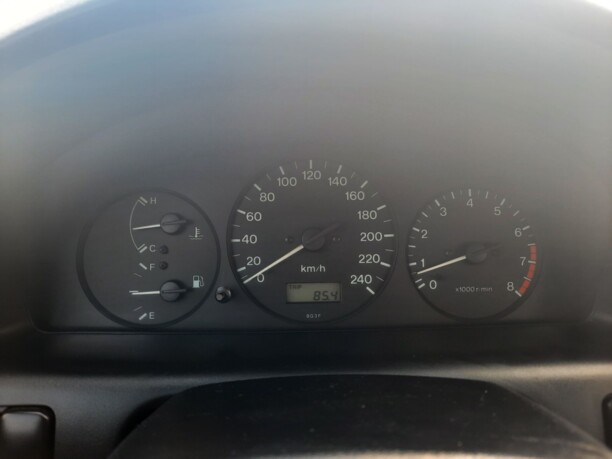 Mazda 323F, 1998 г.