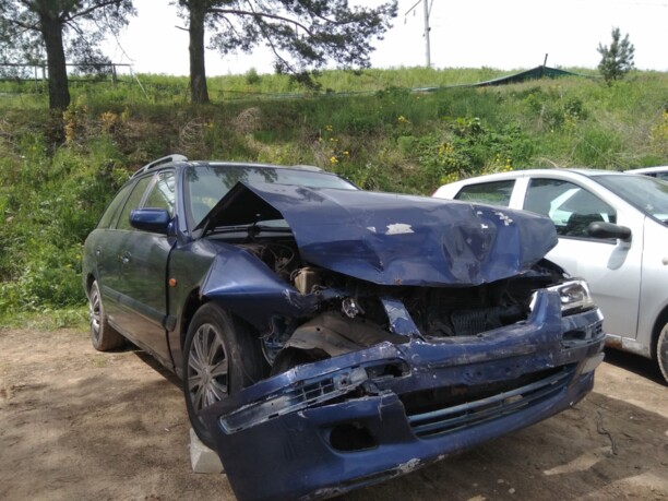 Mazda 626 GF, 2000 г.