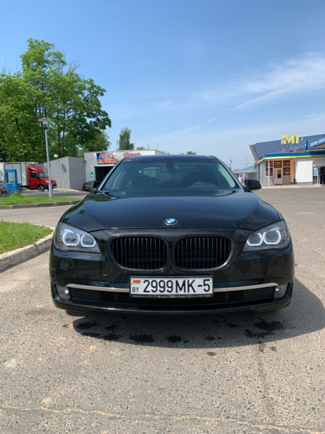 BMW 7 серия F02 (Long), 2010 г.
