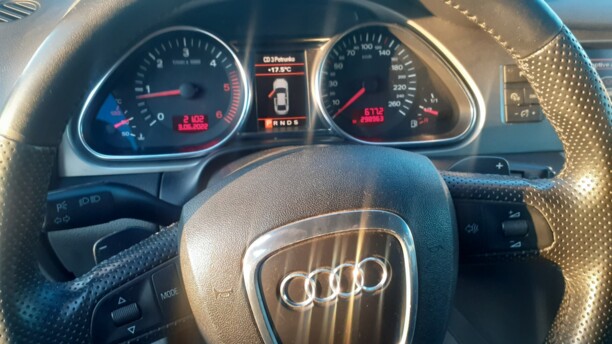 Audi Q7 4L, 7 мест, 2006 г.