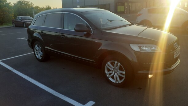 Audi Q7 4L, 7 мест, 2006 г.